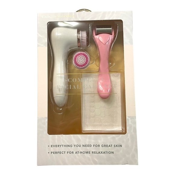 𝅺CATHERINE Malandrino Complete Facial Set - Picture 4 of 5